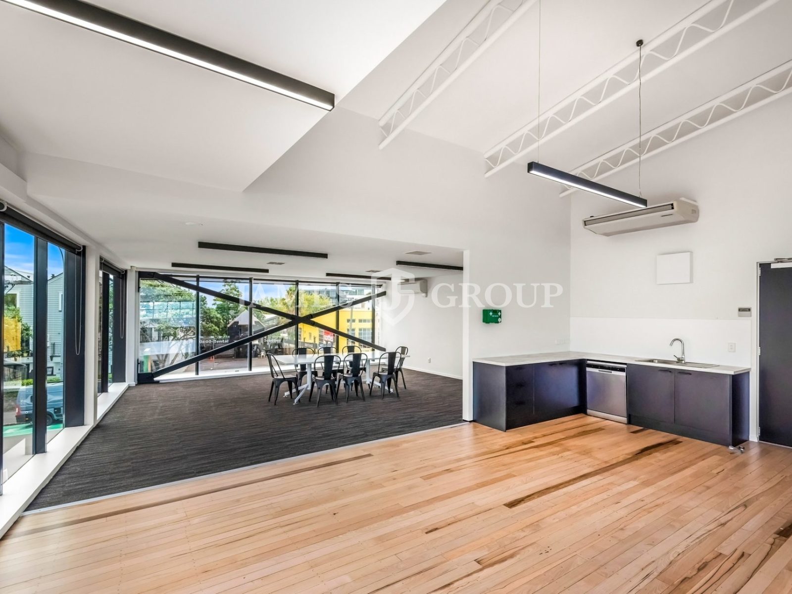 Prime 100m² Eden Terrace Office