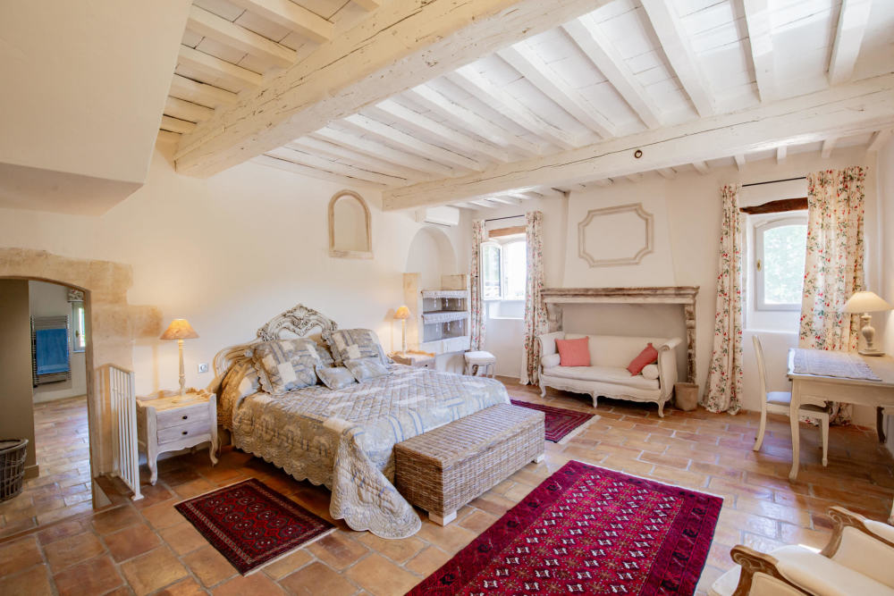 Photographs of Mas du Real villa in Provence - Image 22 of 36