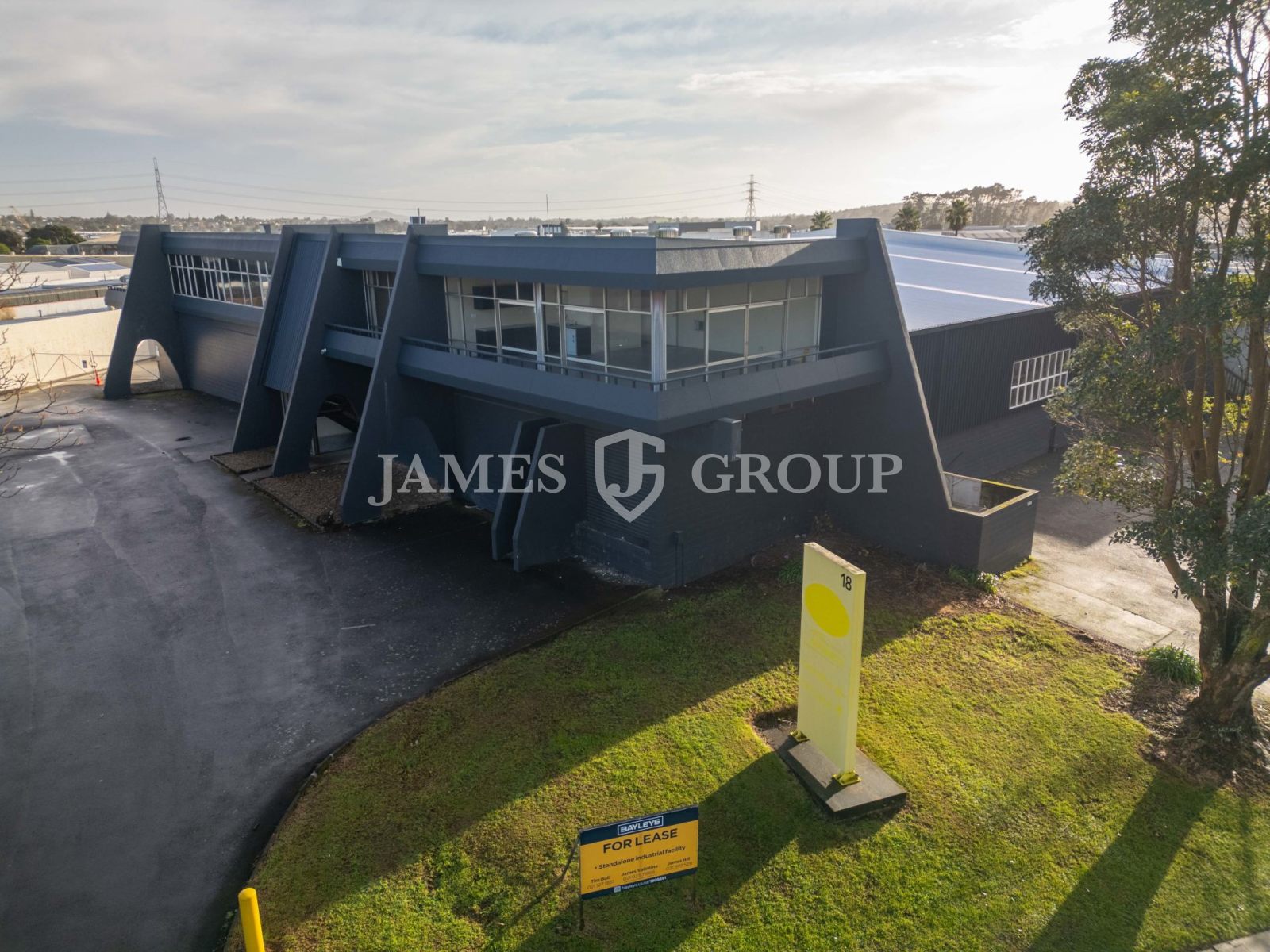High-profile & Refurbished Corner Site | 2,000m²