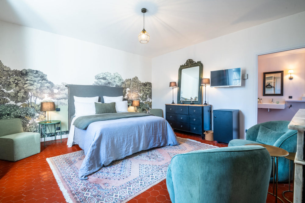 Photographs of Mas des Pêchers villa in Provence - Image 29 of 52