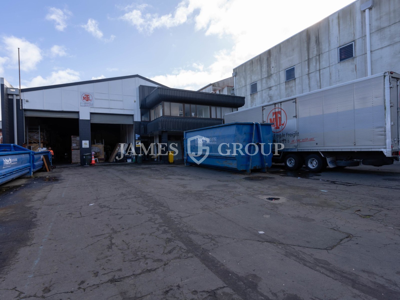 1,035m² Penrose Industrial With Yard