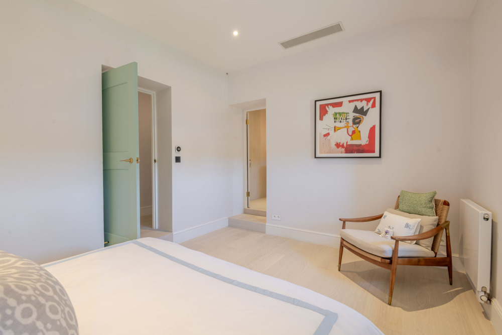 Photographs of Petit Mas des Splendeurs villa in Provence - Image 32 of 46
