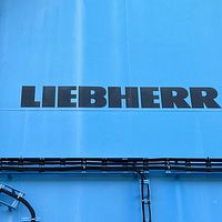 60 Ton DOCKYARD- & QUAY CRANE-LIEBHERR - Image 12