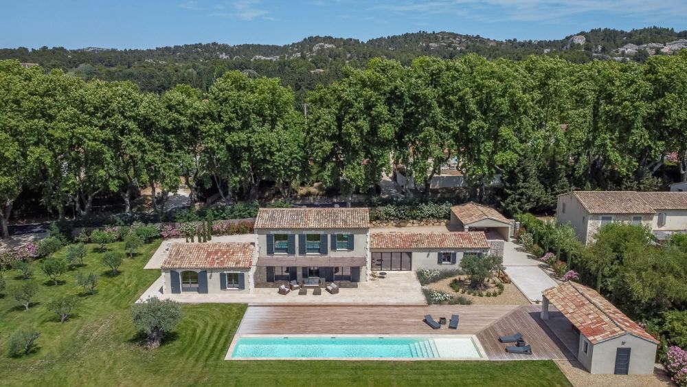 Photographs of Mas des Alizées villa in Provence - Image 17 of 33
