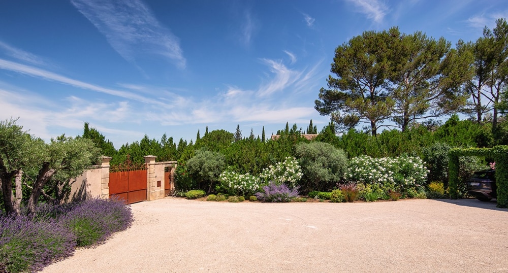 Photographs of Mas de Isa villa in Provence - Image 40 of 41