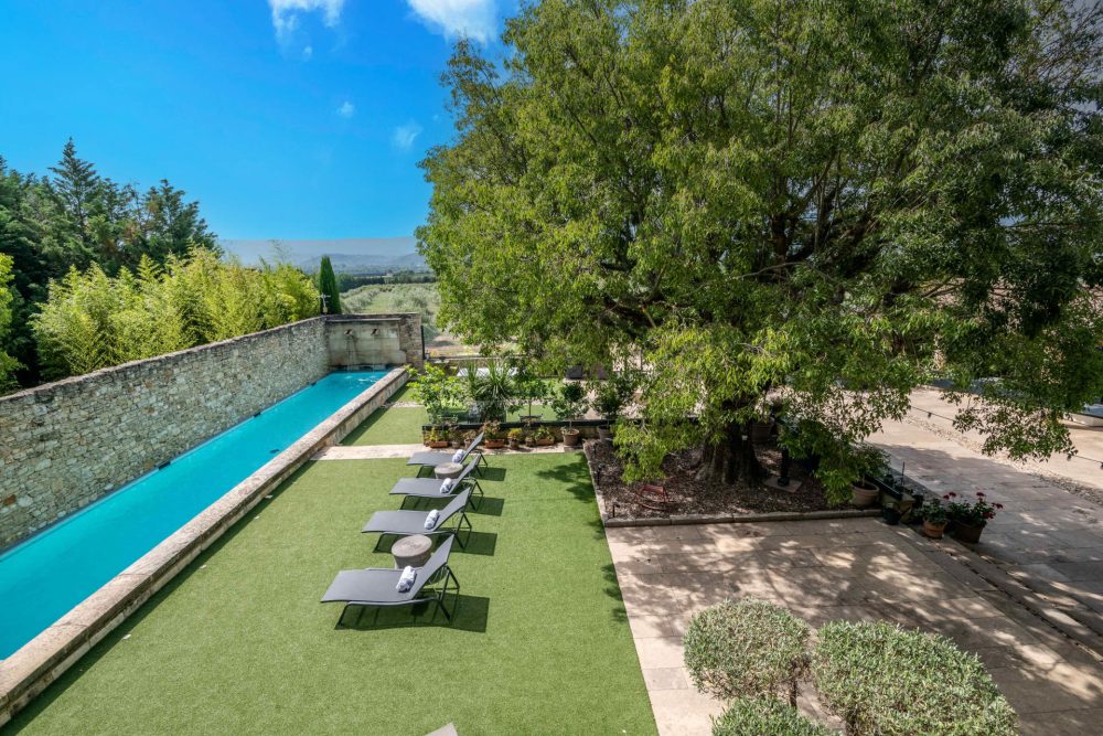 Photographs of Bastide de la Senancole villa in Provence - Image 22 of 52