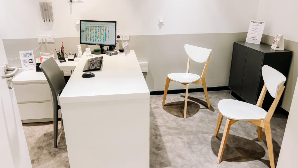 Magasin audioprothesiste Parc des Crozes 26270 LORIOL intérieur