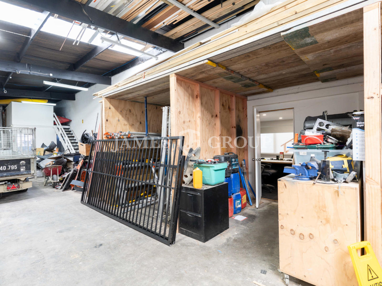 Functional 136m² Industrial Space | Pakuranga