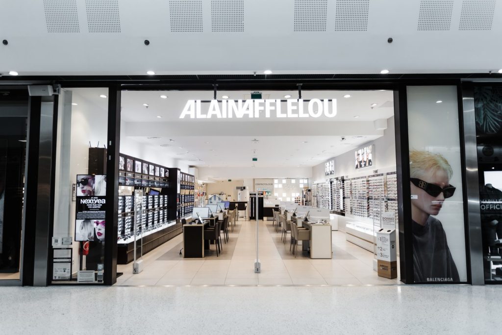 Magasin Opticien C.C. Carrefour - 55 chemin de la Bouyère 83190 OLLIOULES
