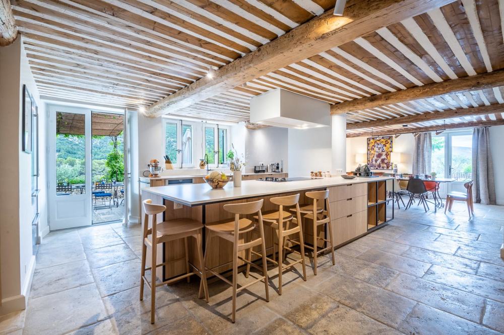 Photographs of Mas Contemplation villa in Provence - Image 11 of 52