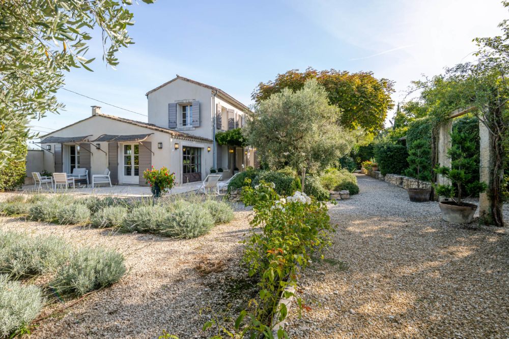 Photographs of Mas des Lilas villa in Provence - Image 32 of 36