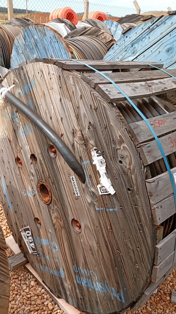 Prysmian Flexible Cable 1KV 3F+3T 3x120 + 3x25mm² 250m