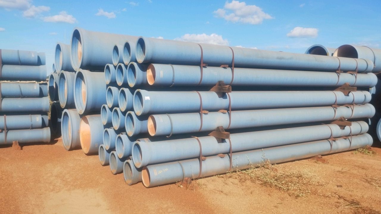 Lot of Several Cast Iron Pipe Class K7
