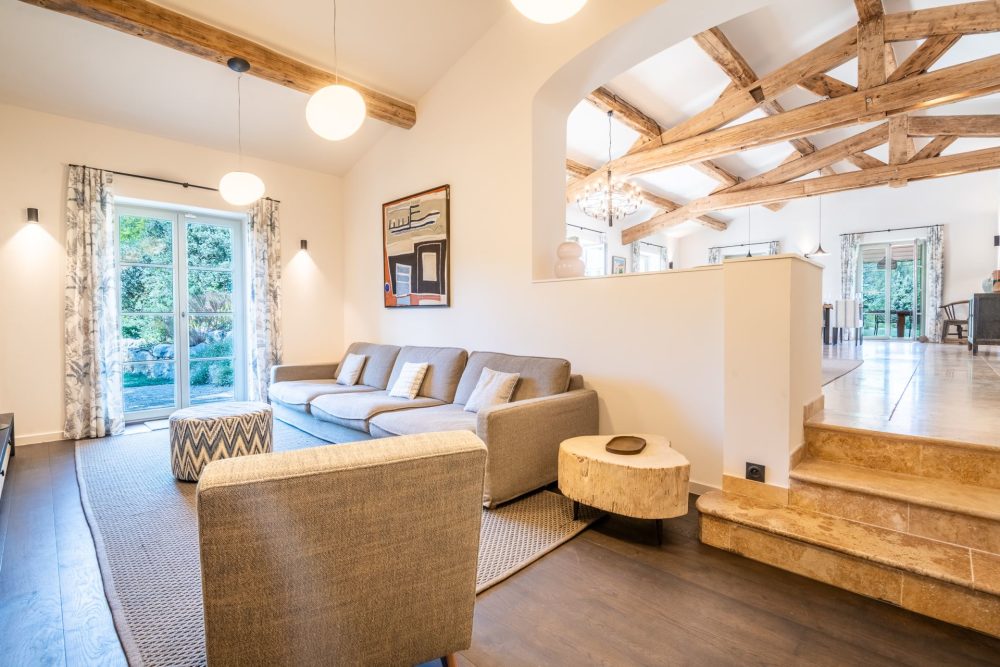 Photographs of Mas des Mimosas villa in Provence - Image 13 of 47