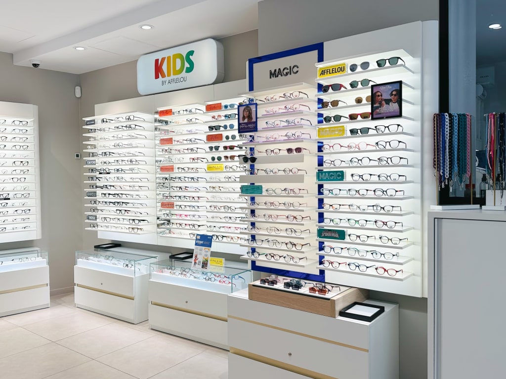 Magasin Opticien C.C. Italie 2 75013 PARIS intérieur