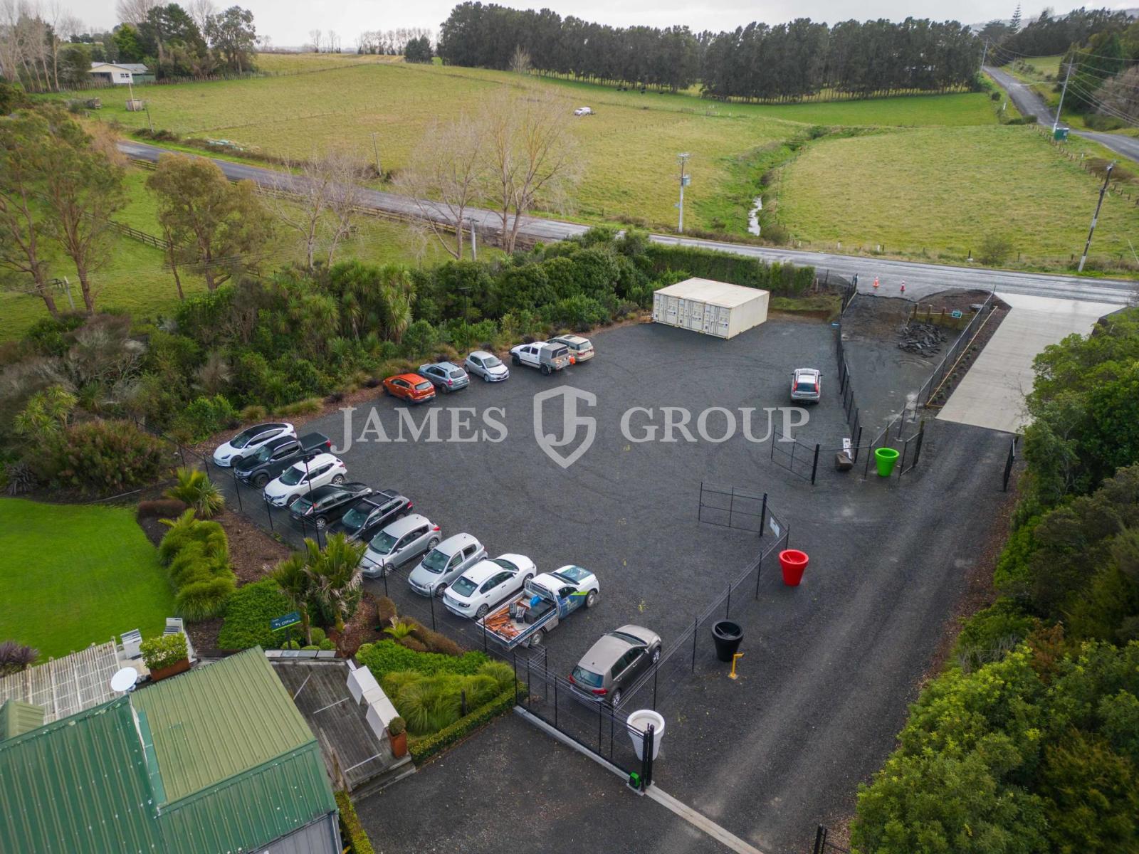 Flexible Options! Secure Yard, Office & Workshop