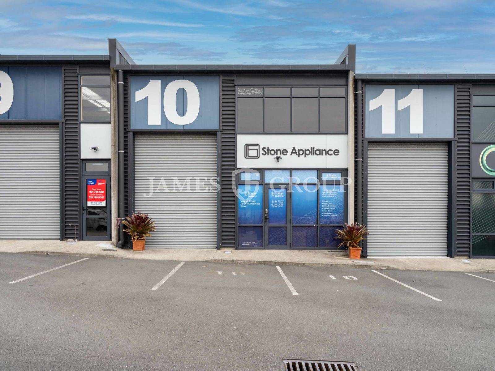 Modern Secure Industrial Unit – 164m²