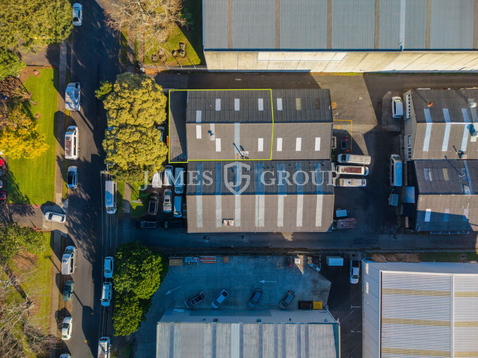 Mangere Bridge Industrial Unit With Gas