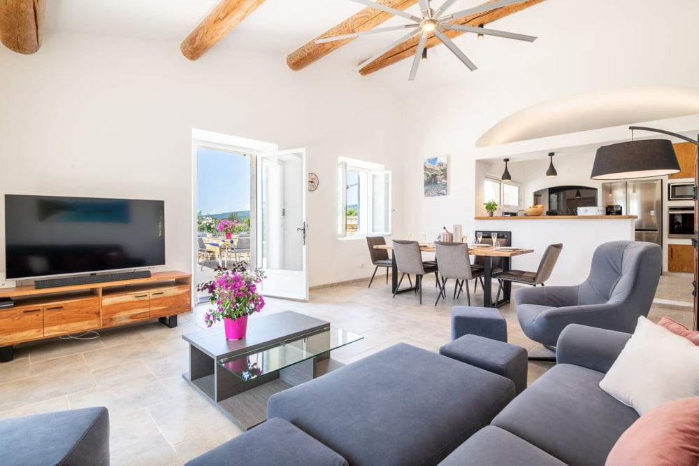 Photographs of Villa du Bougainvillier villa in Provence - Image 4 of 29