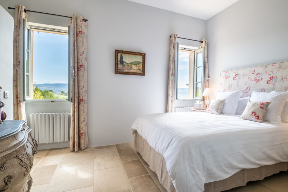 Photographs of Mas des Traditions villa in Provence - Image 22 of 41