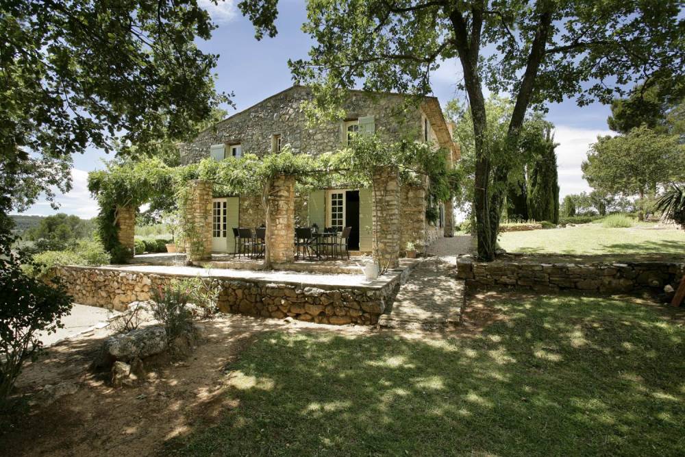 Photographs of Mas de Manebit villa in Provence - Image 15 of 30