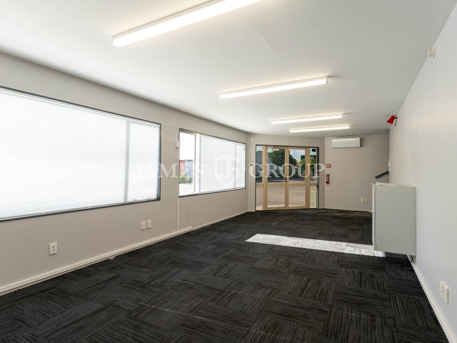 105m² East Tamaki Office + Warehouse Options