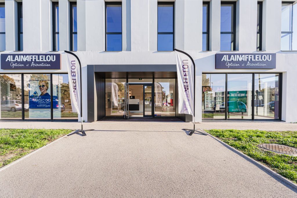 Magasin audioprothesiste 24 rue des Perreyeux 49800 TRÉLAZÉ