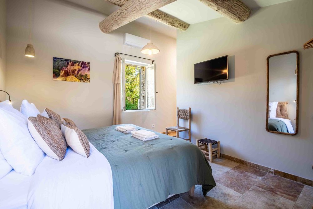Photographs of Mas Margaux villa in Provence - Image 33 of 43