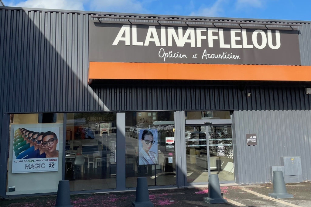 Magasin Opticien ZAC du Lac 56800 PLOËRMEL extérieur