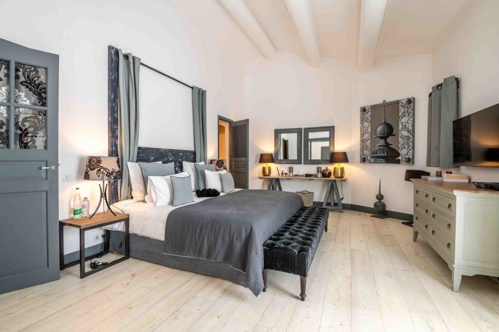 Photographs of Domaine de Villeblanche villa in Provence - Image 23 of 60