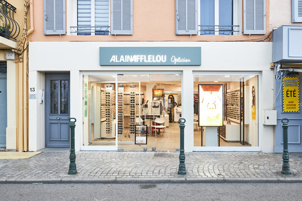Magasin Opticien C.C. Carrefour - 55 chemin de la Bouyère 83190 OLLIOULES