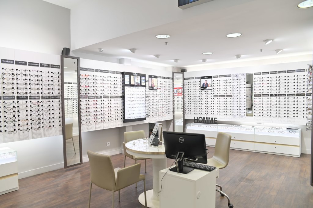 Magasin Opticien C.C. Carrefour 35510 CESSON-SÉVIGNÉ intérieur