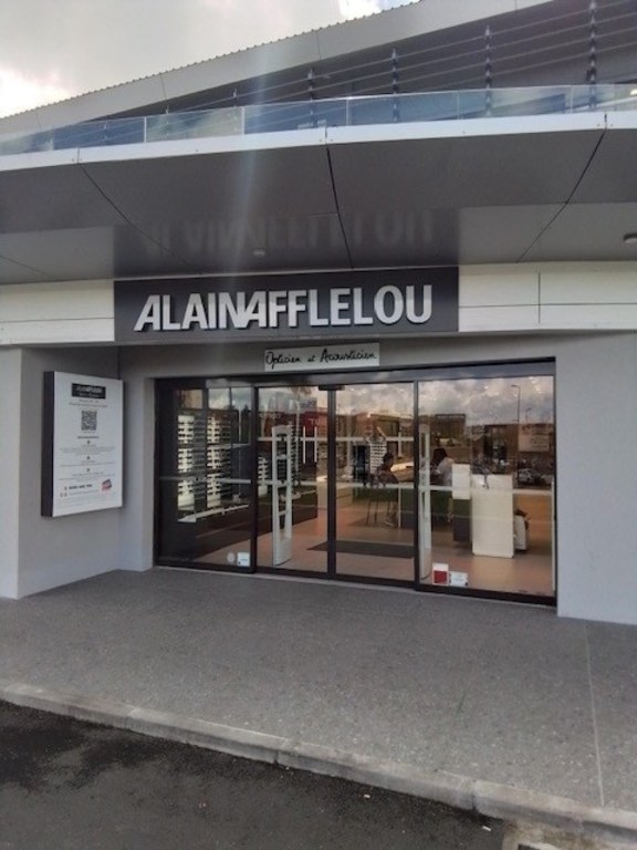 Magasin Opticien C.C. Carrefour Grand Camp 97139 ABYMES