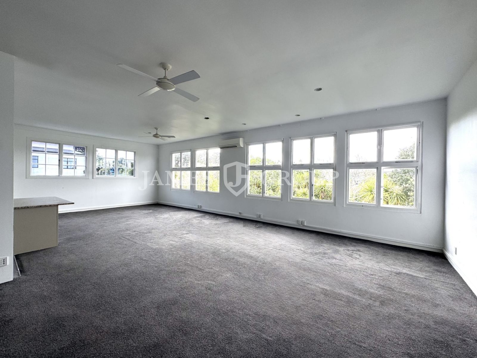 Modern Character Space In Prime Location