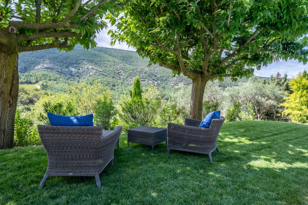 Photographs of Mas Contemplation villa in Provence - Image 16 of 52
