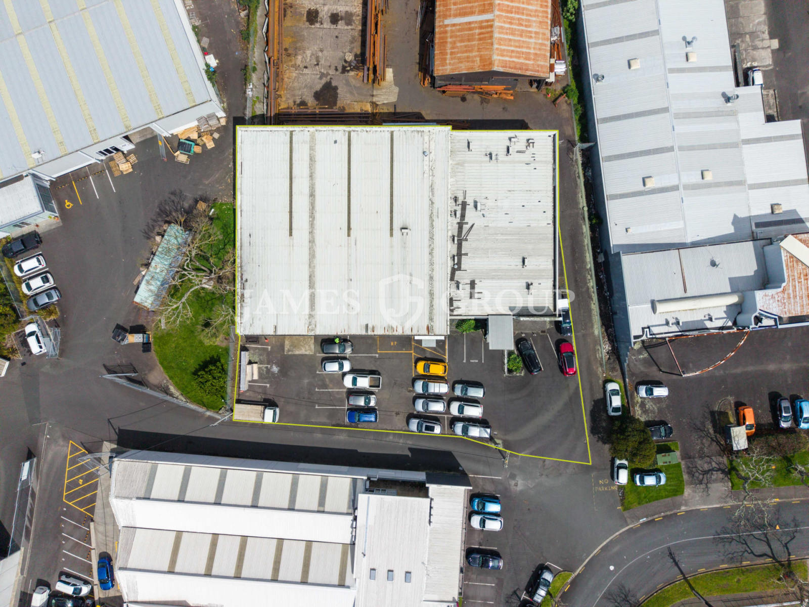 50 / 50 Warehouse & Office | 2 Mins From Motorway