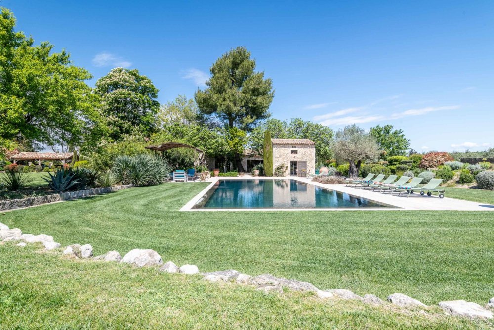 Photographs of Mas des Rêveries villa in Provence - Image 39 of 40
