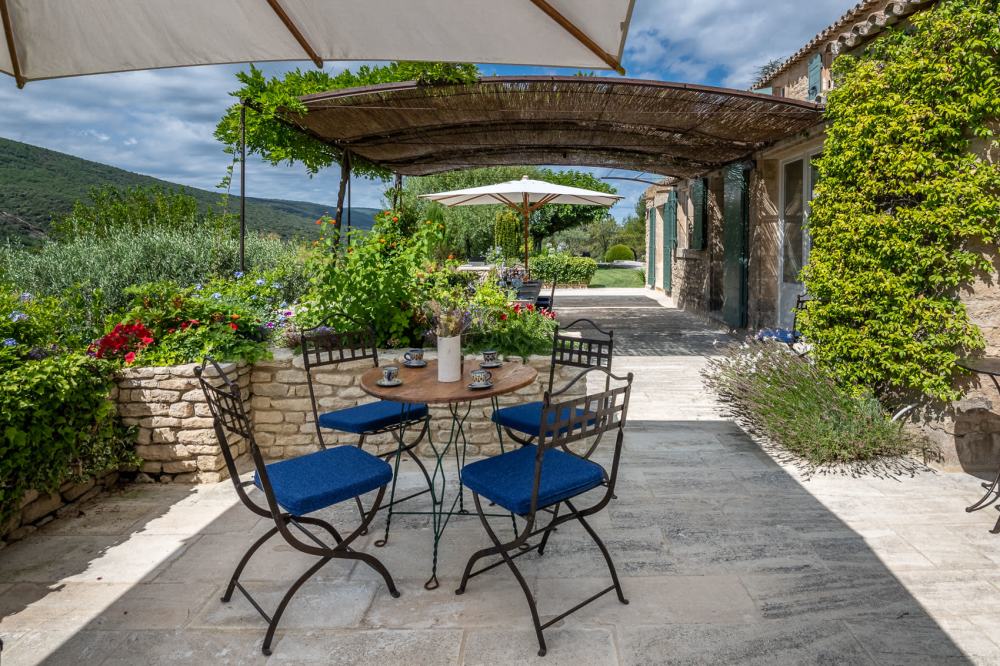 Photographs of Mas Contemplation villa in Provence - Image 6 of 52