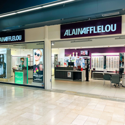 Magasin Opticien C.C. Hyper U 20600 BASTIA intérieur