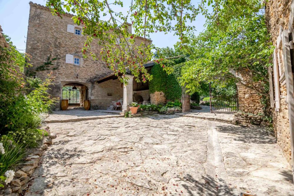 Photographs of New! Mas des Âmes villa in Provence - Image 34 of 46