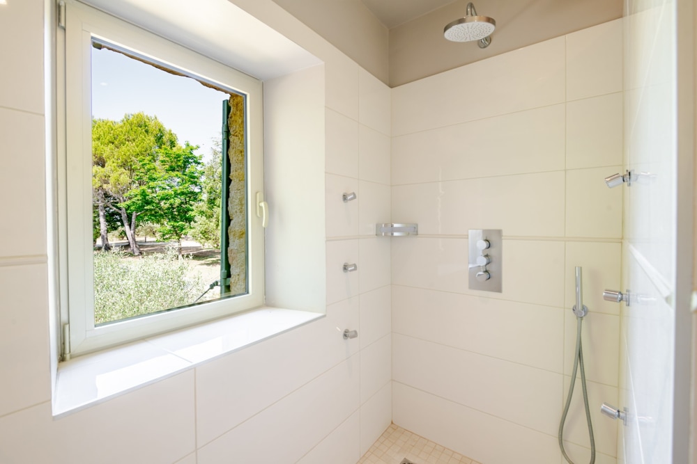 Photographs of Mas de Ribe villa in Provence - Image 41 of 50