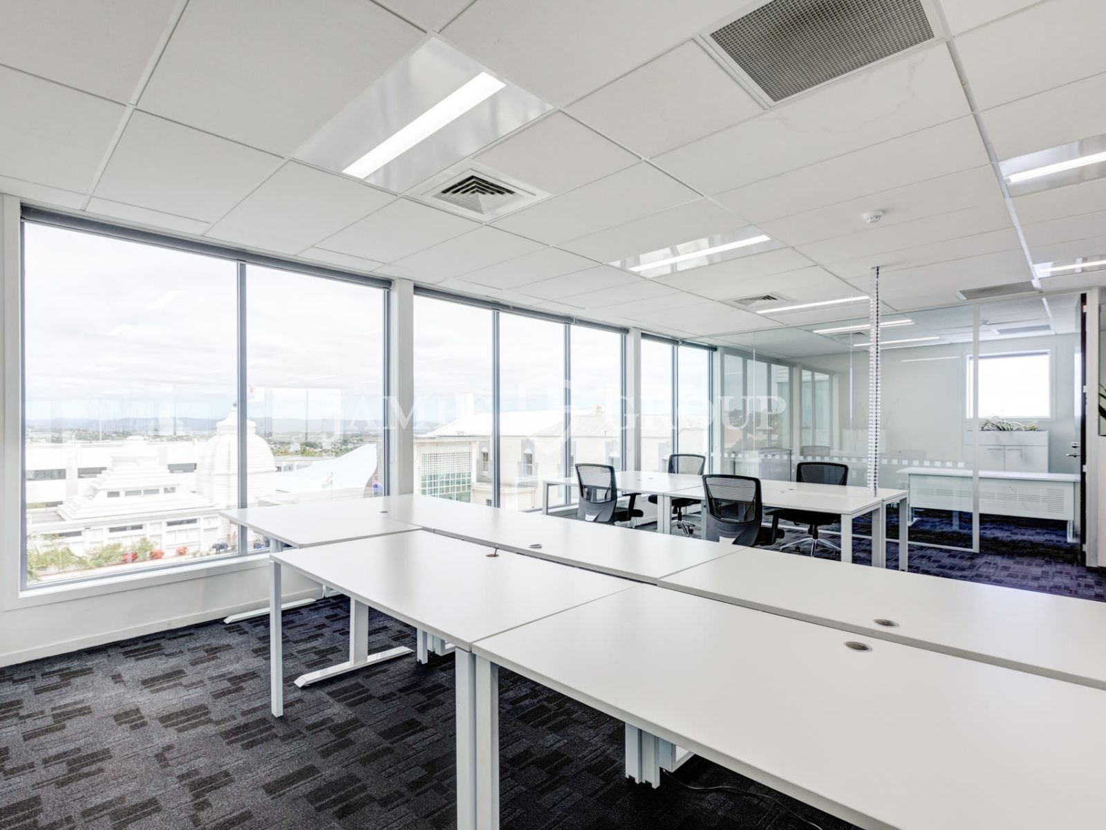 648m² Office With Fit-out & Easy Access