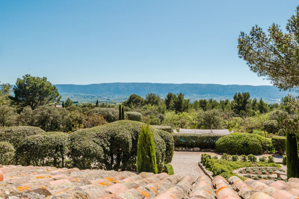 Photographs of Mas des Imberts villa in Provence - Image 31 of 48