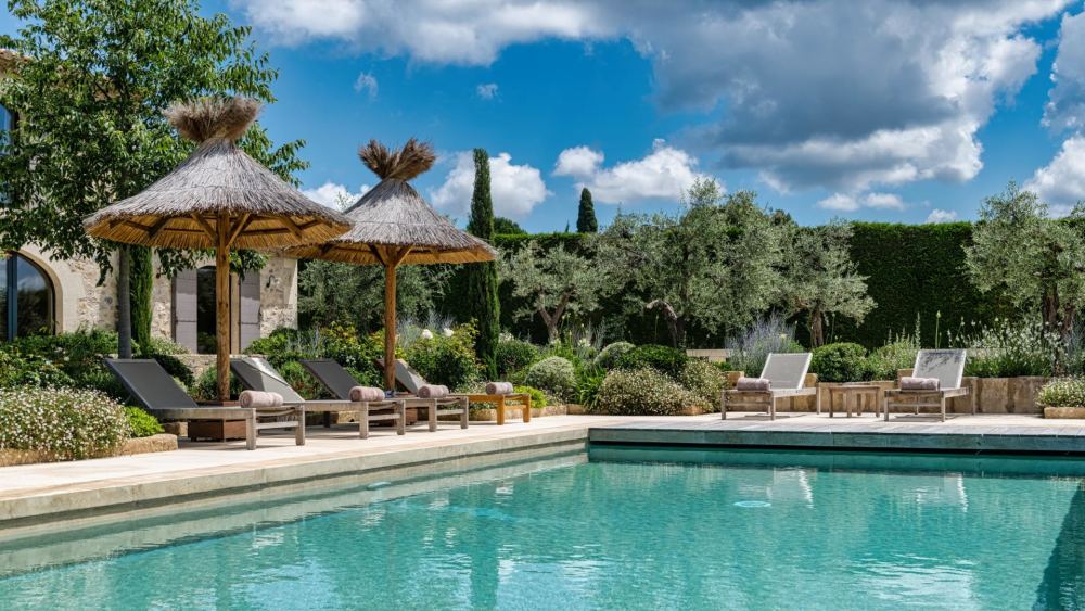 Photographs of Mas Helios villa in Provence - Image 3 of 44