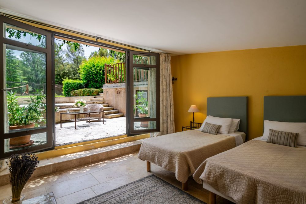 Photographs of Mas de Roubine villa in Provence - Image 39 of 45
