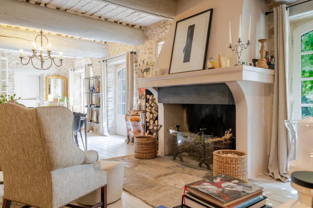 Photographs of Mas Hortensia villa in Provence - Image 11 of 46