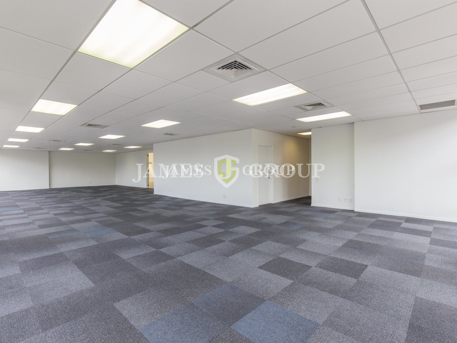 High Exposure 900m² Industrial | Great South Road