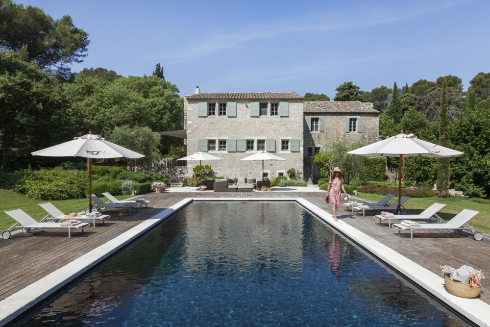 Photographs of Mas la Calade villa in Provence - Image 1 of 38