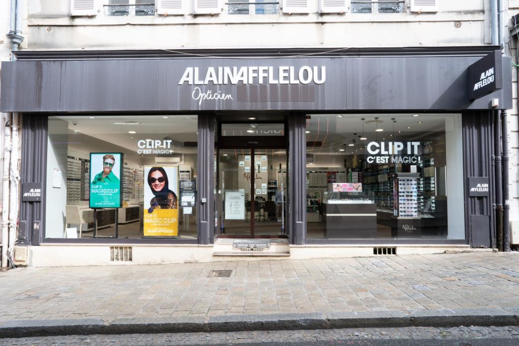 Magasin Opticien C.C. Carrefour 18000 BOURGES