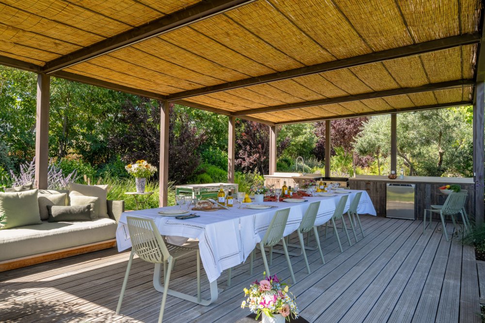 Photographs of Domaine du Lys villa in Provence - Image 44 of 45